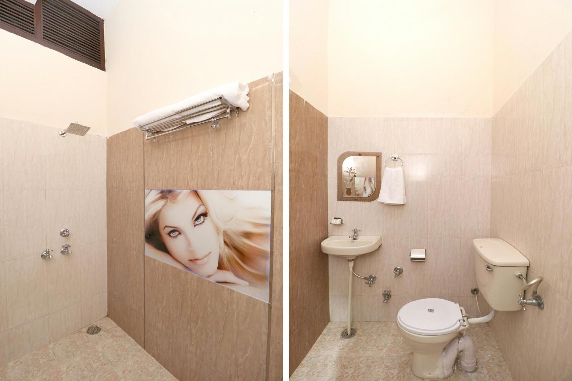 Oyo Hotel Kailash Regency Ludhiana Bagian luar foto
